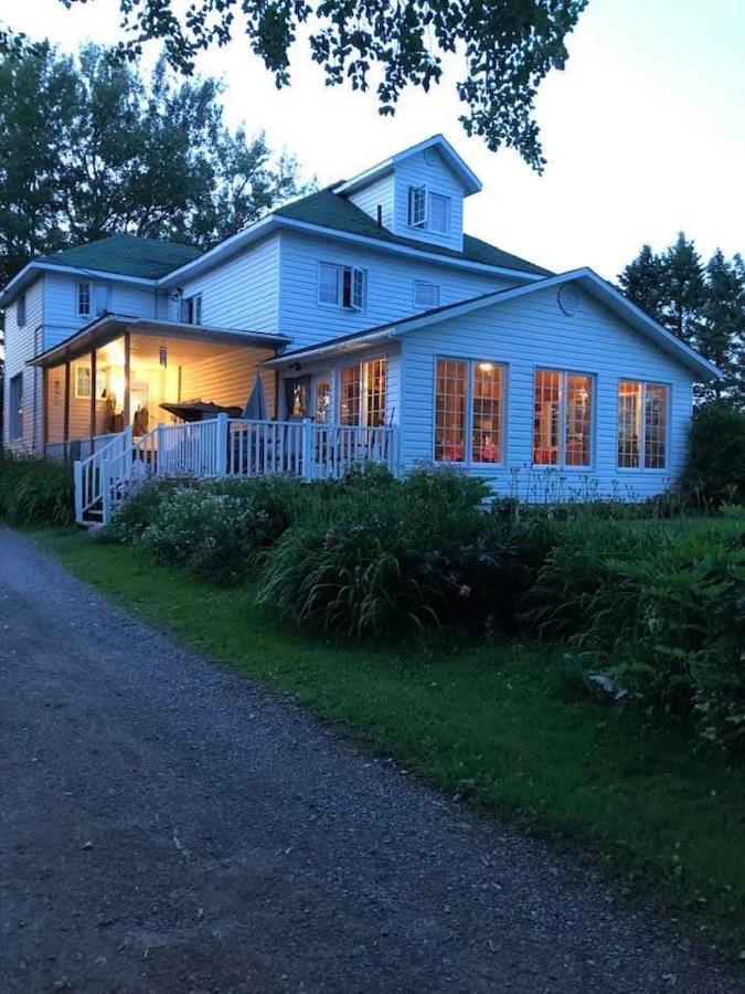 Gite Macdale B&B Paspebiac Dış mekan fotoğraf